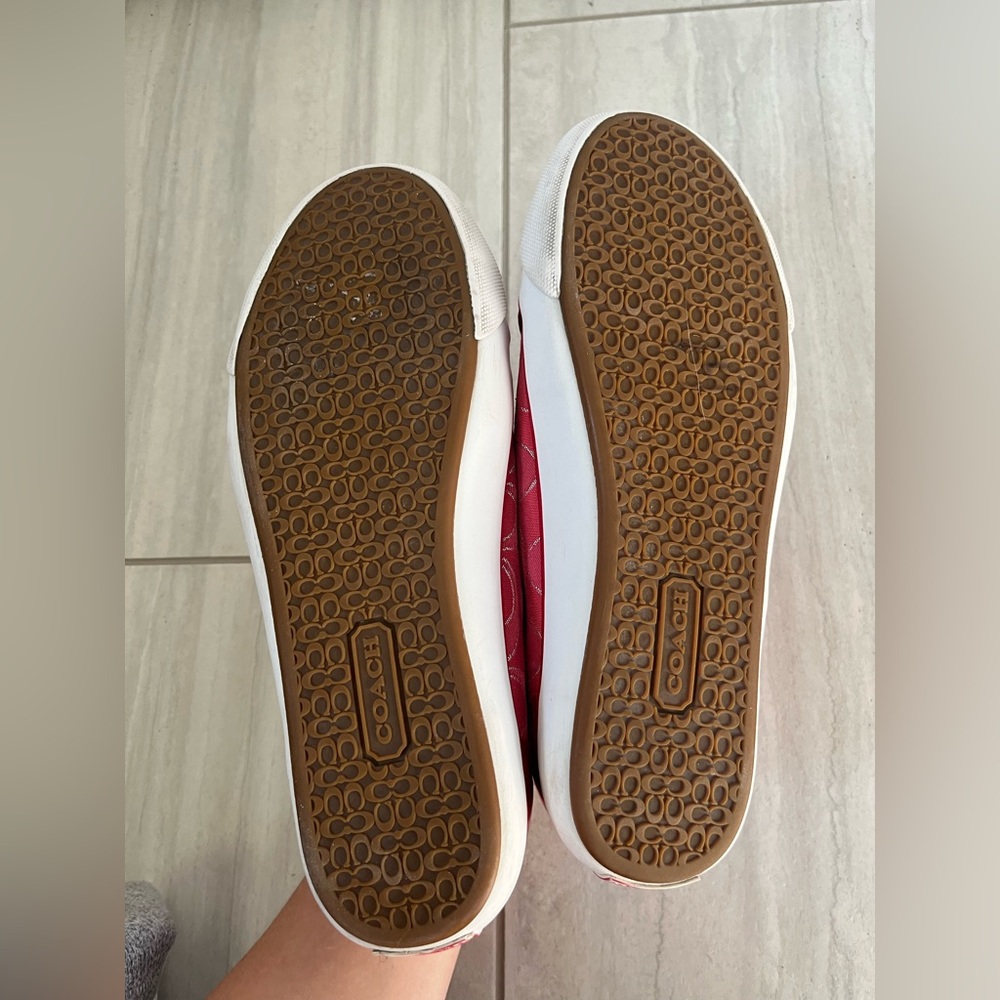 Coach Red and White Sneakers Vibrant Casual Style - Picture 8 of 8